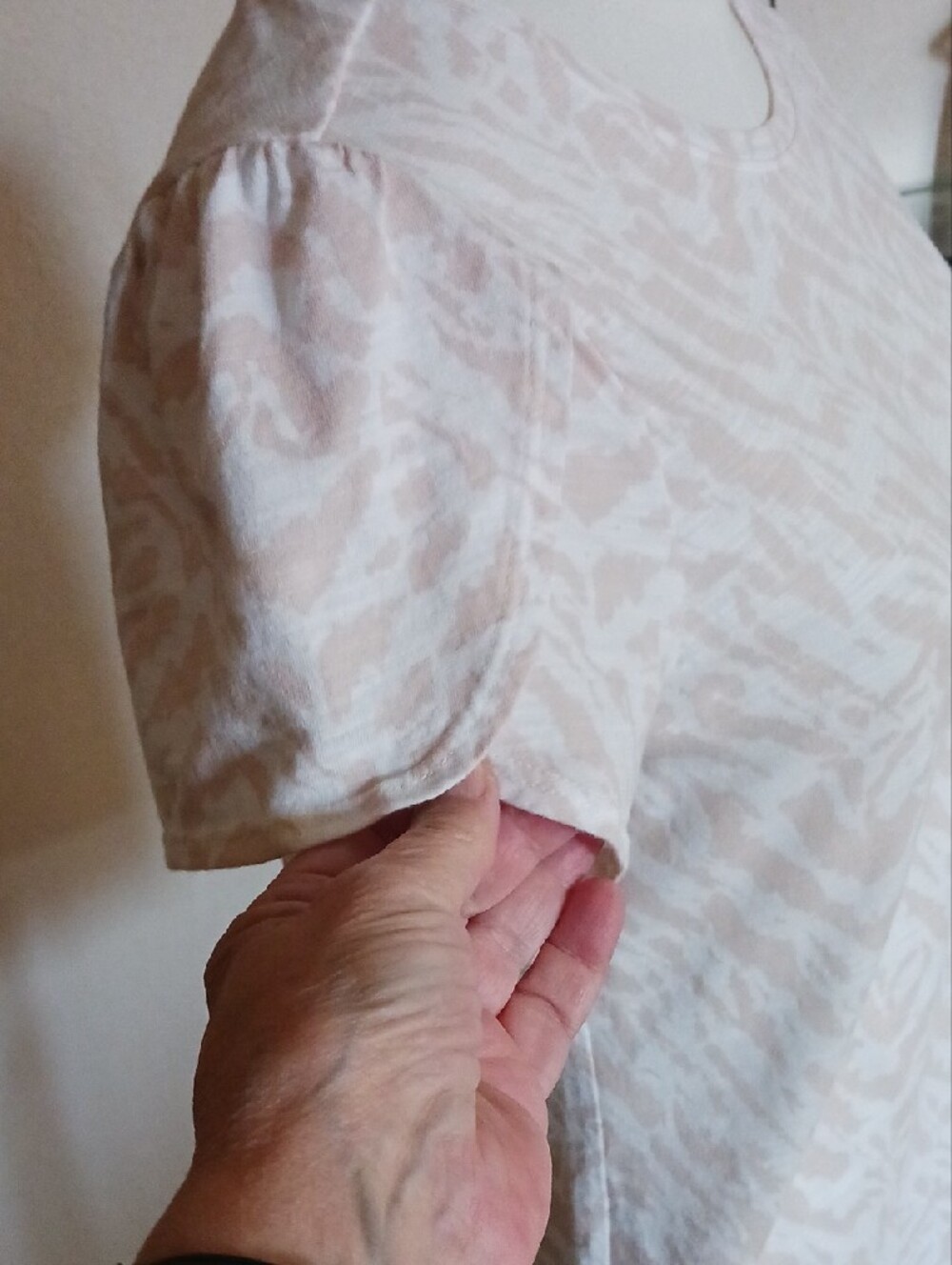 Nine West Pale Pink Patterned Short Sleeve Tee - Picture 4 of 13
